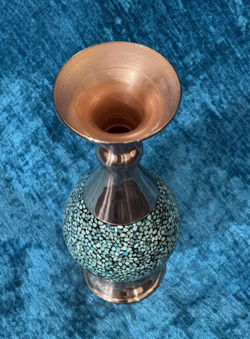 Turquoise inlaying tulip vase