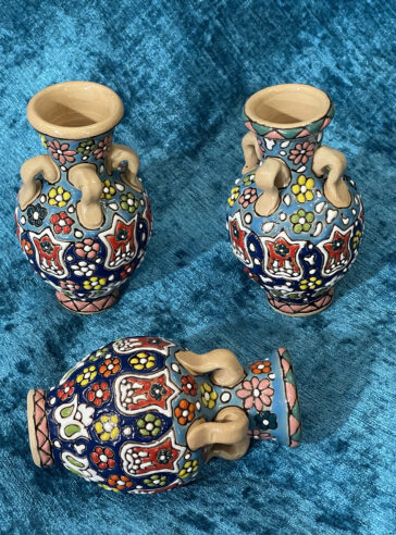 Set of three pieces of miniature pottery vase