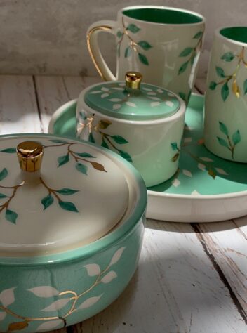 Set of mugs, tray, sugar bowl and sweet bowl with11 carat gold luster